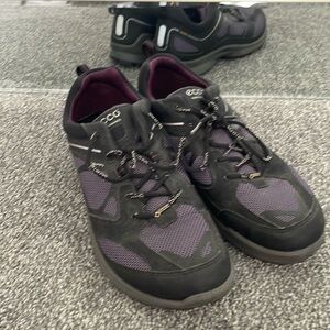 NEW - ECCO Performance GORE-TEX Biom Women's Sneakers (No Box)